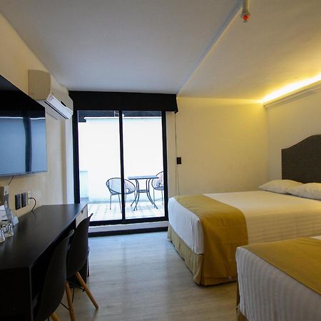 Hotel Tamara Puebla de Zaragoza Esterno foto
