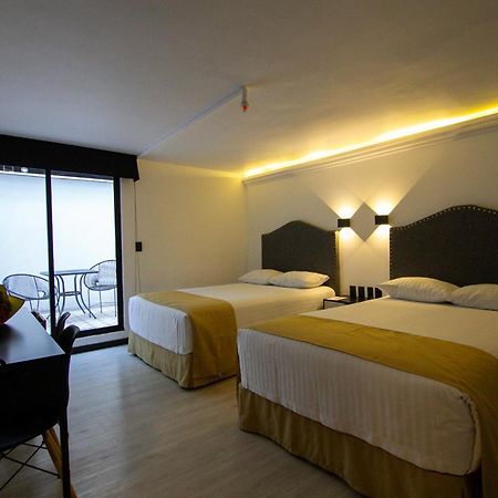 Hotel Tamara Puebla de Zaragoza Esterno foto